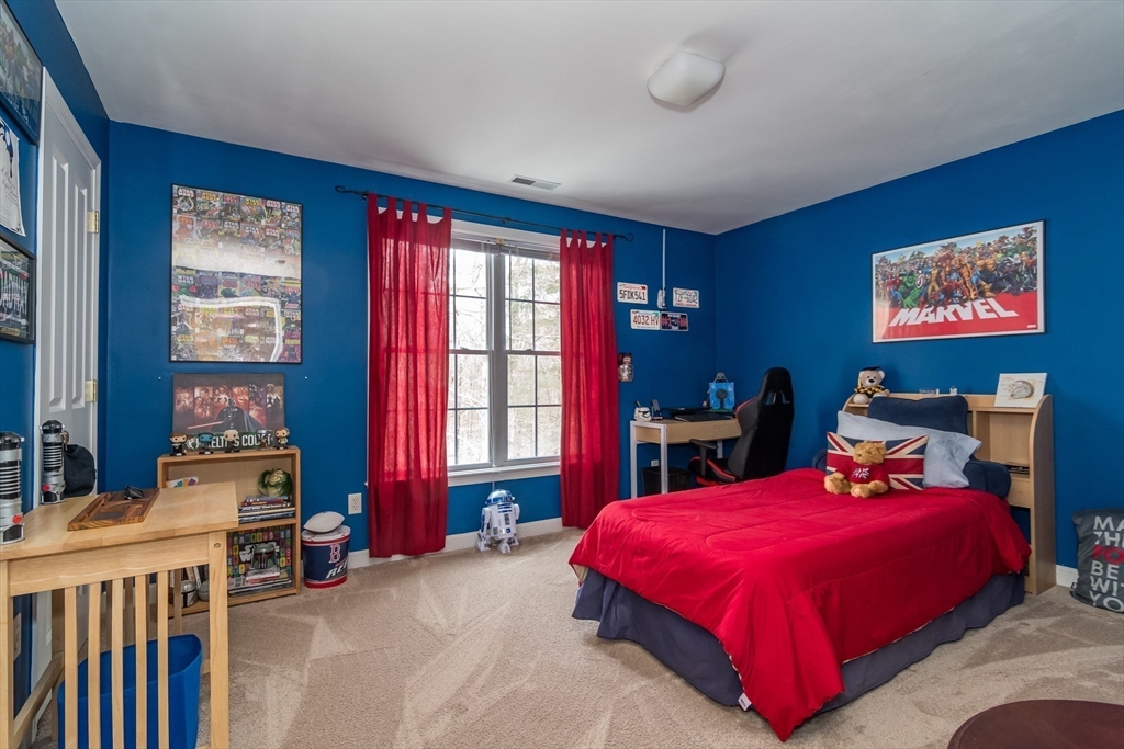 98 Heritage Avenue Ashland, MA 01721 - Photo 23 of 33