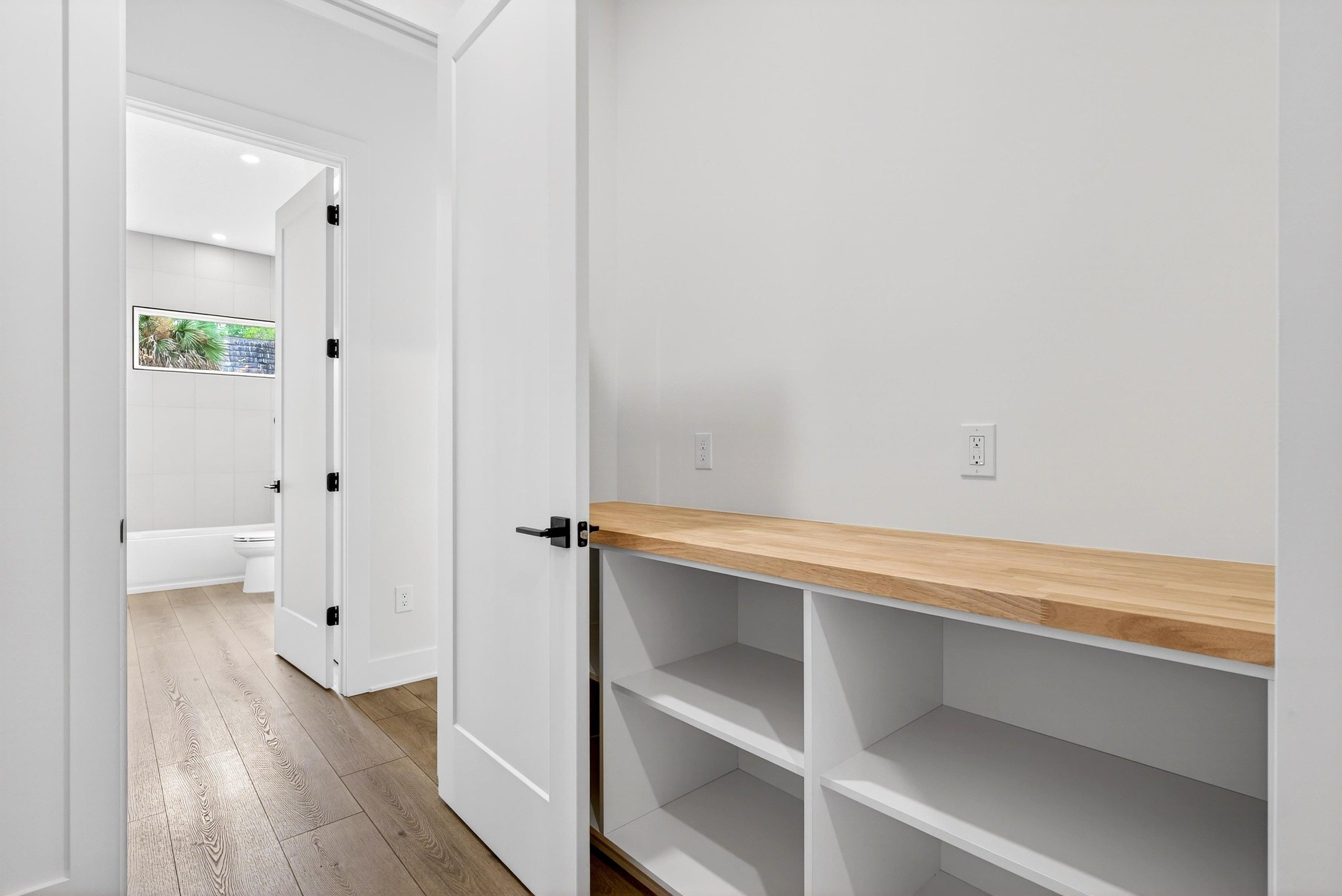 16 Baru Road St. Augustine, FL 32080 - Photo 52 of 73 Corridor with dark wood-type flooring and recessed lighting