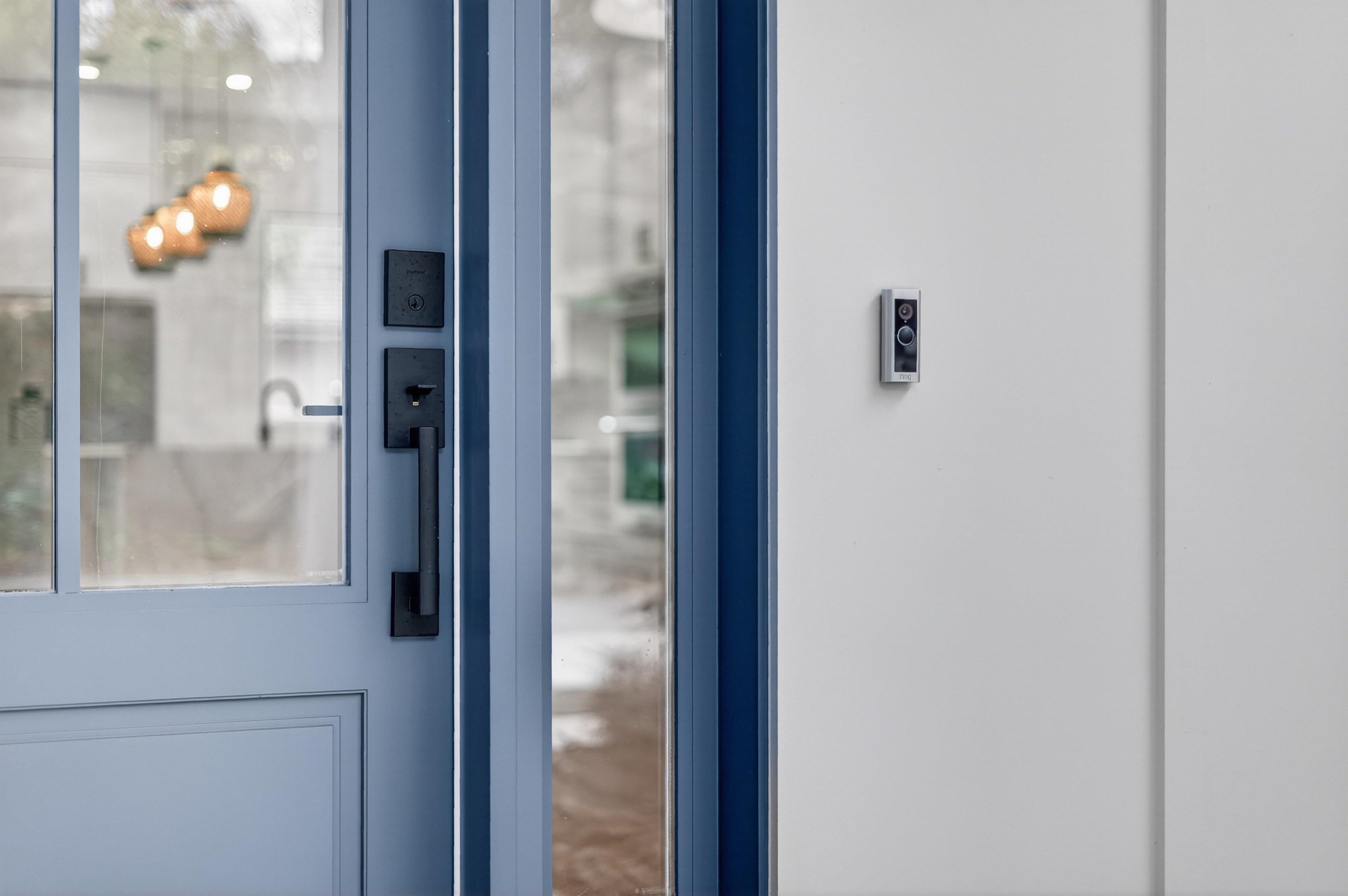 16 Baru Road St. Augustine, FL 32080 - Photo 9 of 73 a bathroom with a mirror and a shower