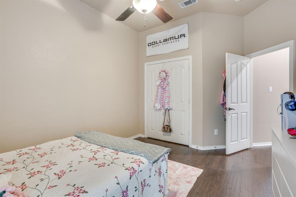 779 Little Ridge Court Burleson, TX 76028 - Photo 30 of 40