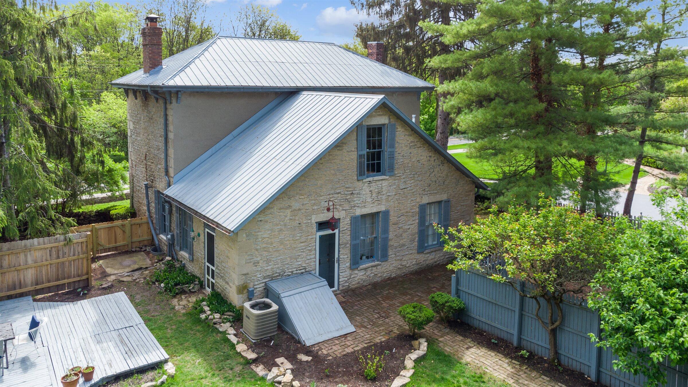 5707 Dublin Road Dublin, OH 43017 - Photo 12 of 48 Gallery Image 12
