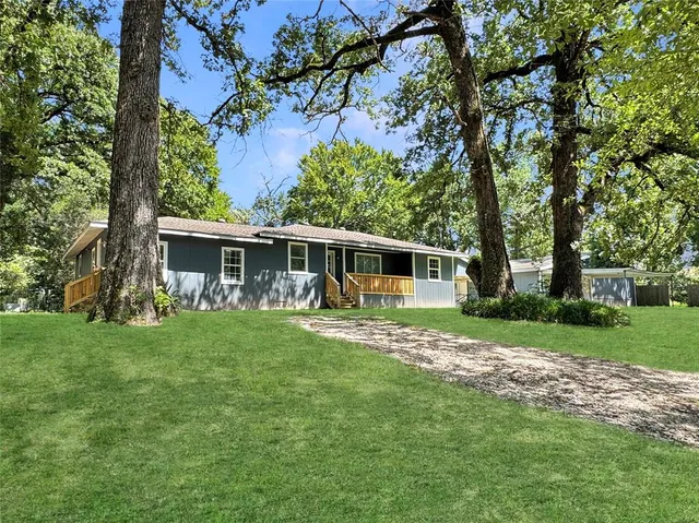$299,000 | 1005 Wood Canyon Road, Tool, TX 75143