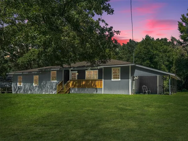 $299,000 | 1005 Wood Canyon Road, Tool, TX 75143