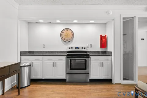 $305,000 | 2956 Hathaway Road, Unit U704, Richmond, VA 23225
