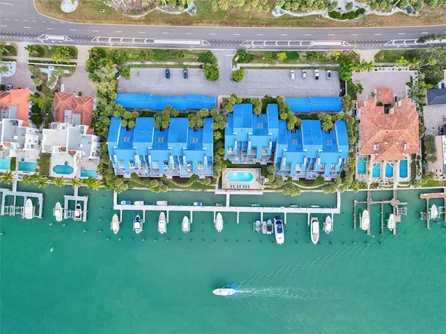 $899,000 | 910 Pinellas Bayway South, Unit 107, Tierra Verde, FL 33715