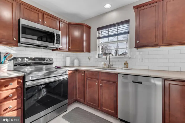 $540,000 | 1191 Poplar Avenue, Shady Side, MD 20764