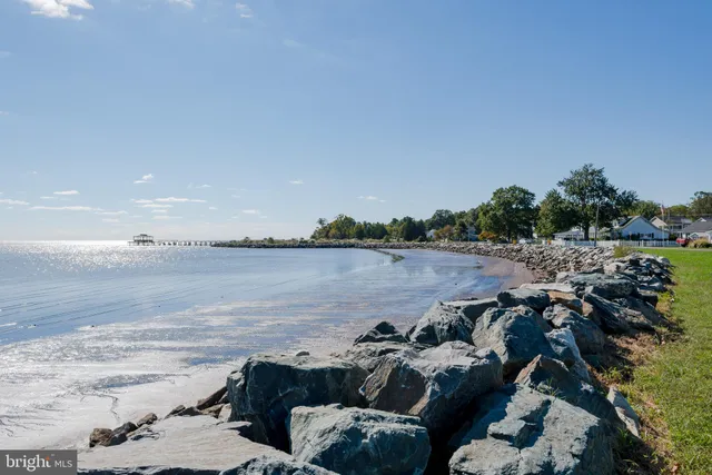 $540,000 | 1191 Poplar Avenue, Shady Side, MD 20764