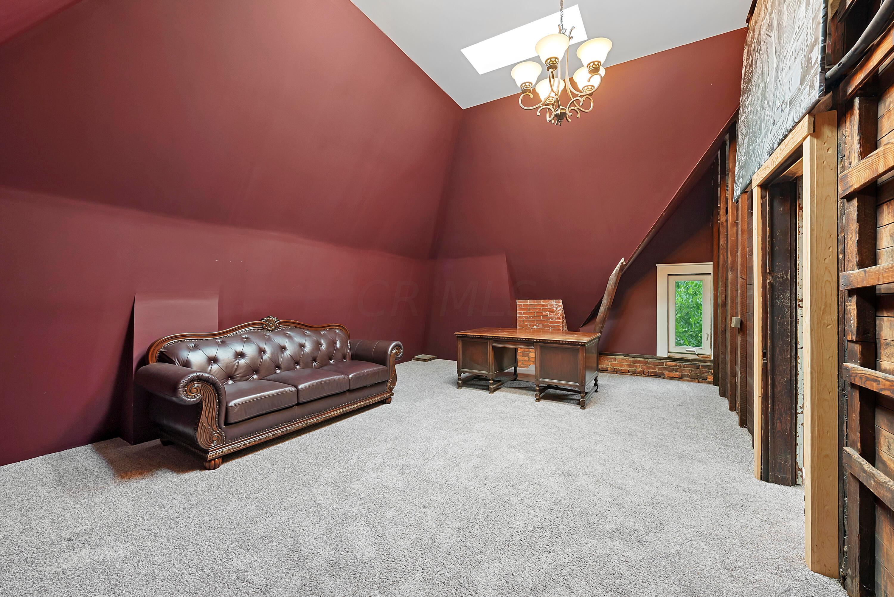 59 Wilson Avenue Columbus, OH 43205 - Photo 62 of 74 3rd Floor: Office/ Flex Space