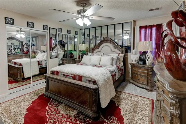 $214,900 | 204 North Pointe Lane, Raymore, MO 64083