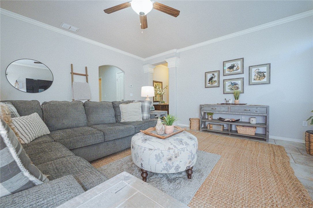 401 Inverrary Drive, Unit 36 Rockport, TX 78382 - Photo 8 of 22