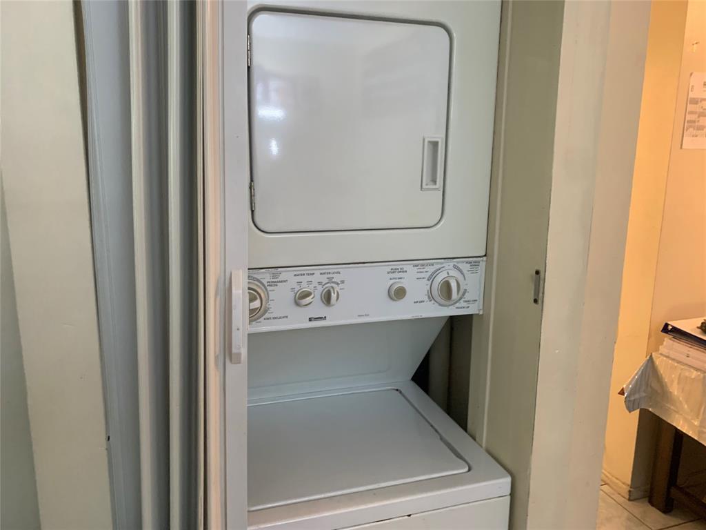 10850 Royal Palm Boulevard, Unit 10850 Coral Springs, FL 33065 - Photo 2 of 8 a close view of utility room
