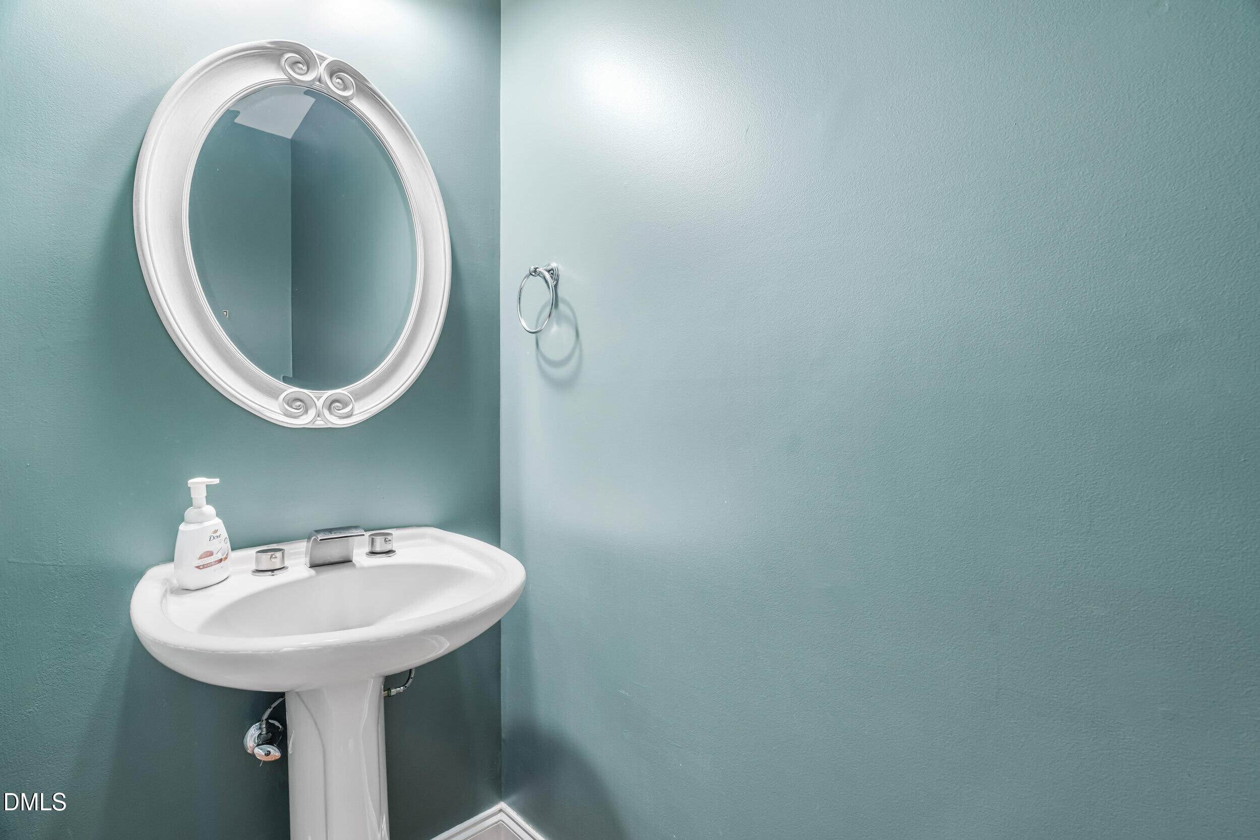 9113 White Eagle Court Raleigh, NC 27617 - Photo 22 of 58 Half Bathroom