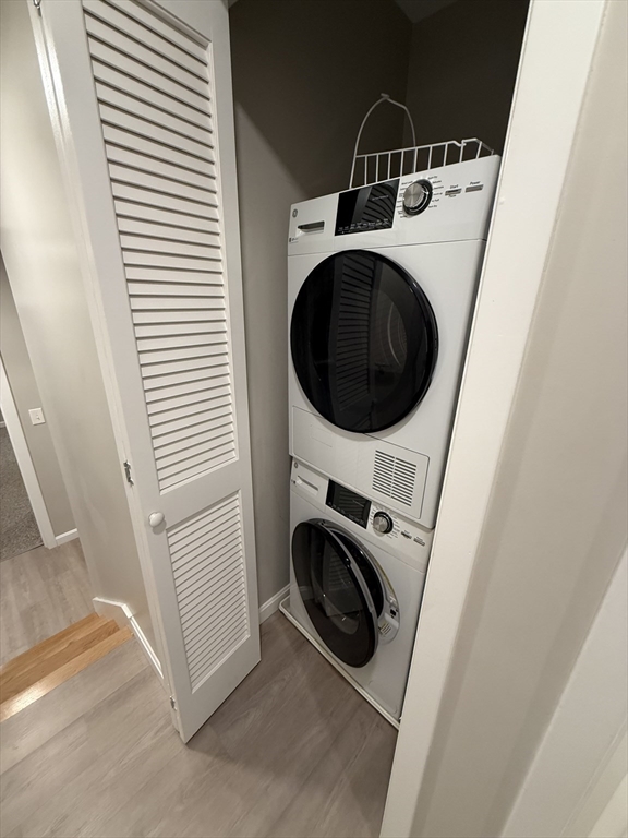 6 Chatham Street, Unit 308 Worcester, MA 01609 - Photo 9 of 10 a utility room with dryer and washer