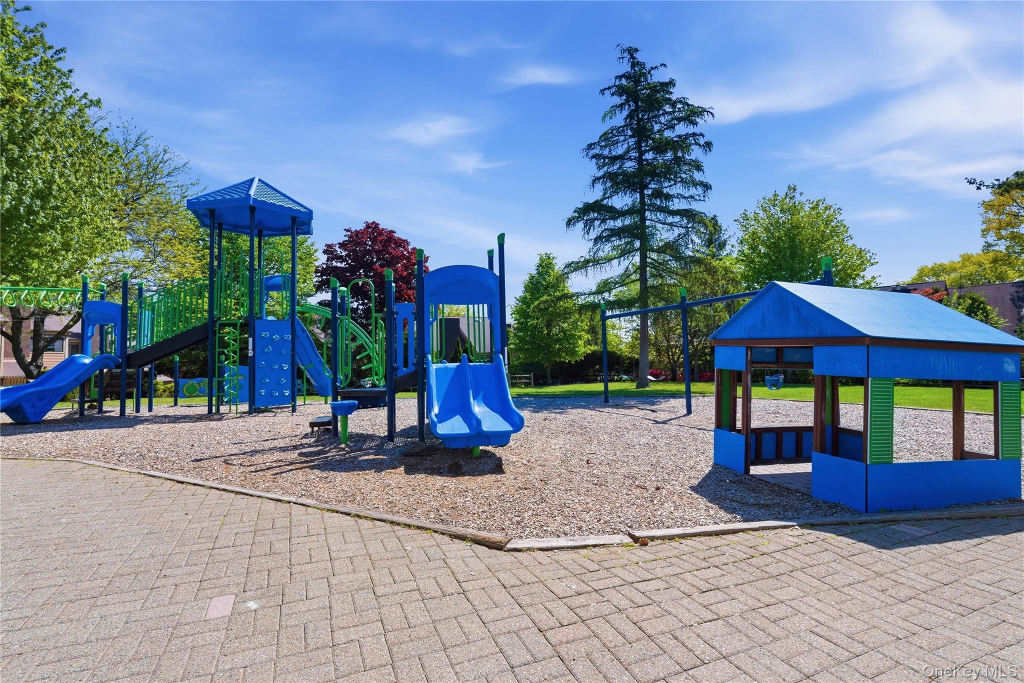 245 Tree Top Crescent Rye Brook, NY 10573 - Photo 16 of 24 a view of a volley ball court