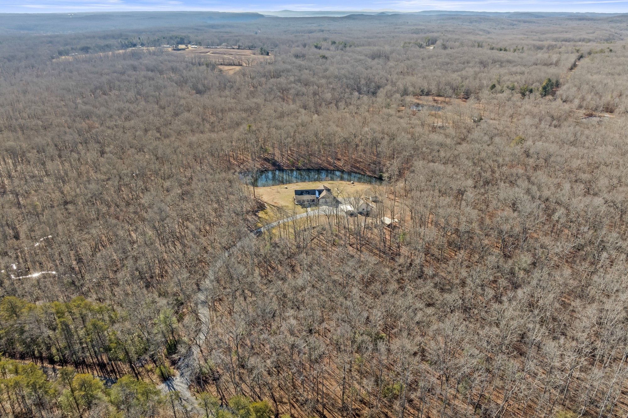 1469 Jr Camp Road Monterey, TN 38574 - Photo 27 of 33 Gallery Image 27