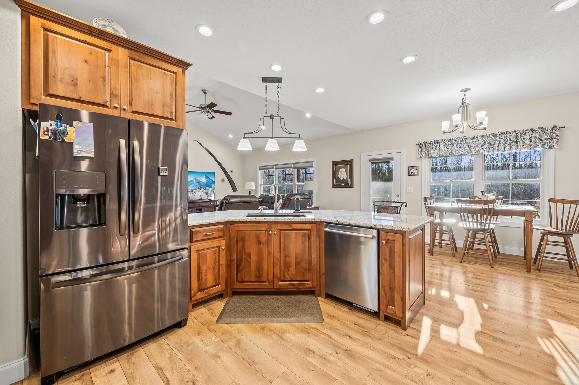 1469 Jr Camp Road Monterey, TN 38574 - Photo 9 of 33 Gallery Image 9