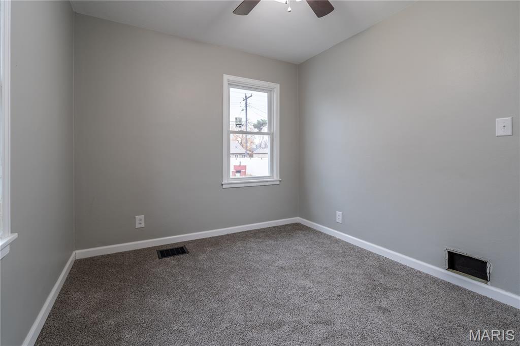 2521 Adams Street Granite City, IL 62040 - Photo 14 of 24