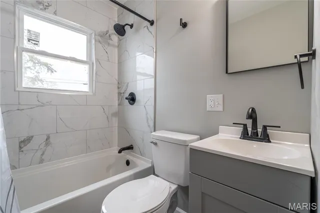 $135,000 | 2521 Adams Street, Granite City, IL 62040