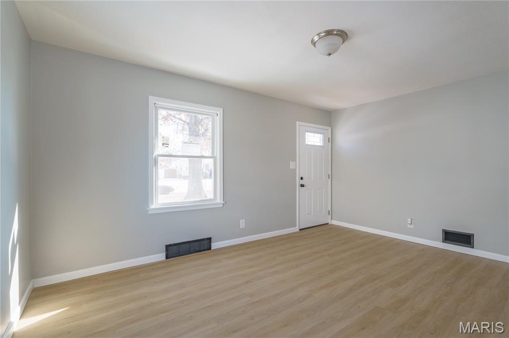 2521 Adams Street Granite City, IL 62040 - Photo 10 of 24