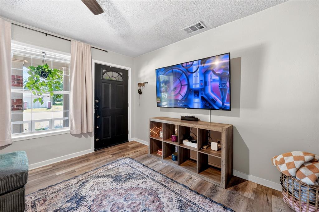 810 Edna Street Athens, TX 75751 - Photo 4 of 28