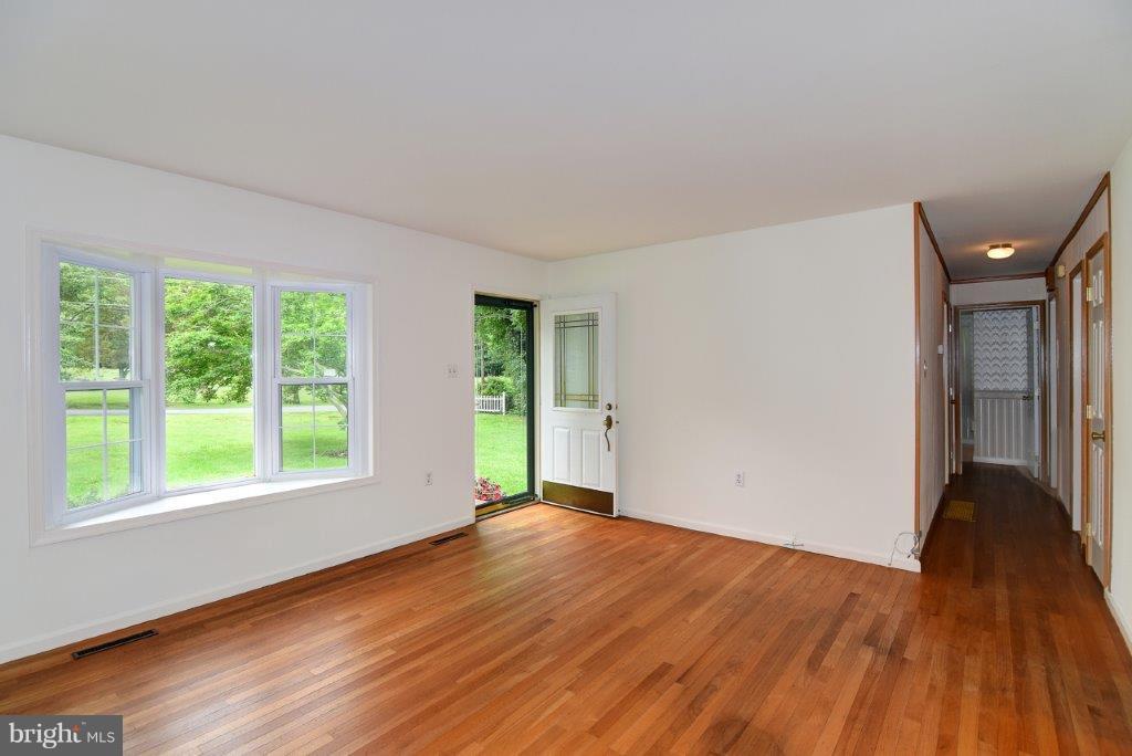 79 Otter Point Road Elkton, MD 21921 - Photo 7 of 22 Living Room-view to hallway - - - NO HOA - - -