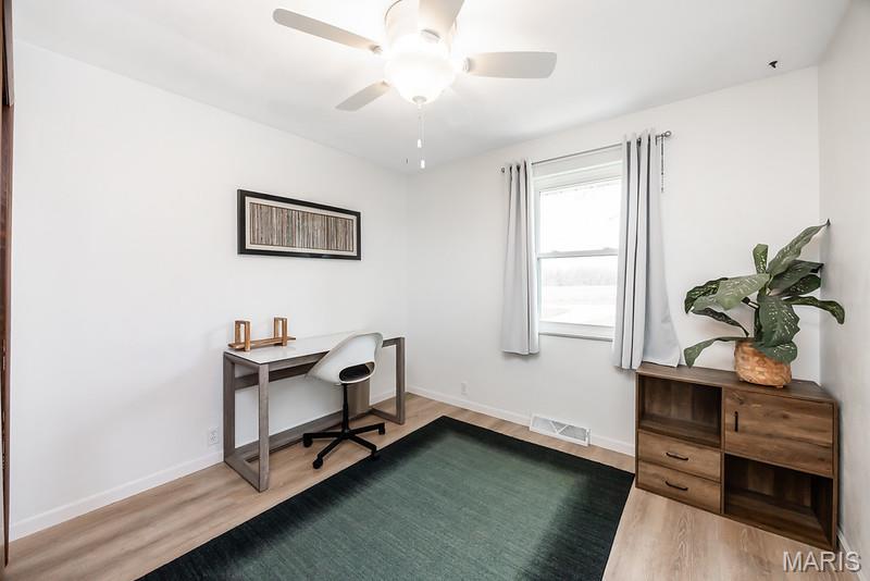 2340 Marine Road Highland, IL 62249 - Photo 16 of 39