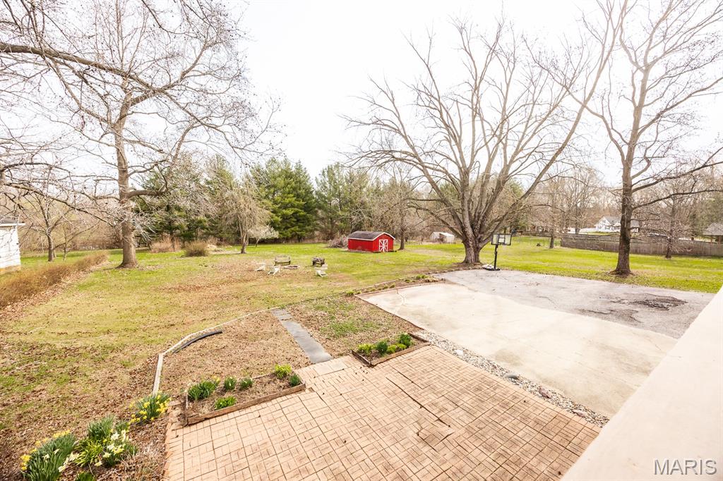 2340 Marine Road Highland, IL 62249 - Photo 28 of 39