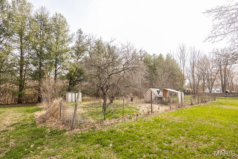 2340 Marine Road Highland, IL 62249 - Photo 35 of 39