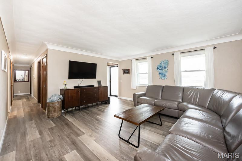 2340 Marine Road Highland, IL 62249 - Photo 5 of 39