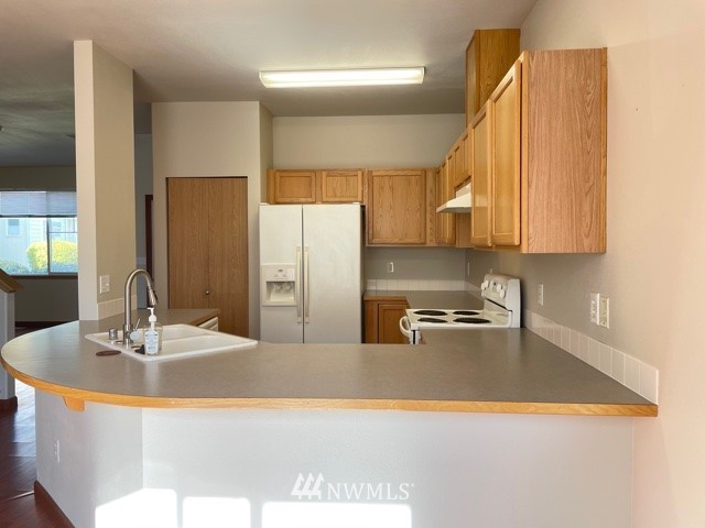 6512 Steamer Drive Southeast Lacey, WA 98513 - Photo 5 of 15