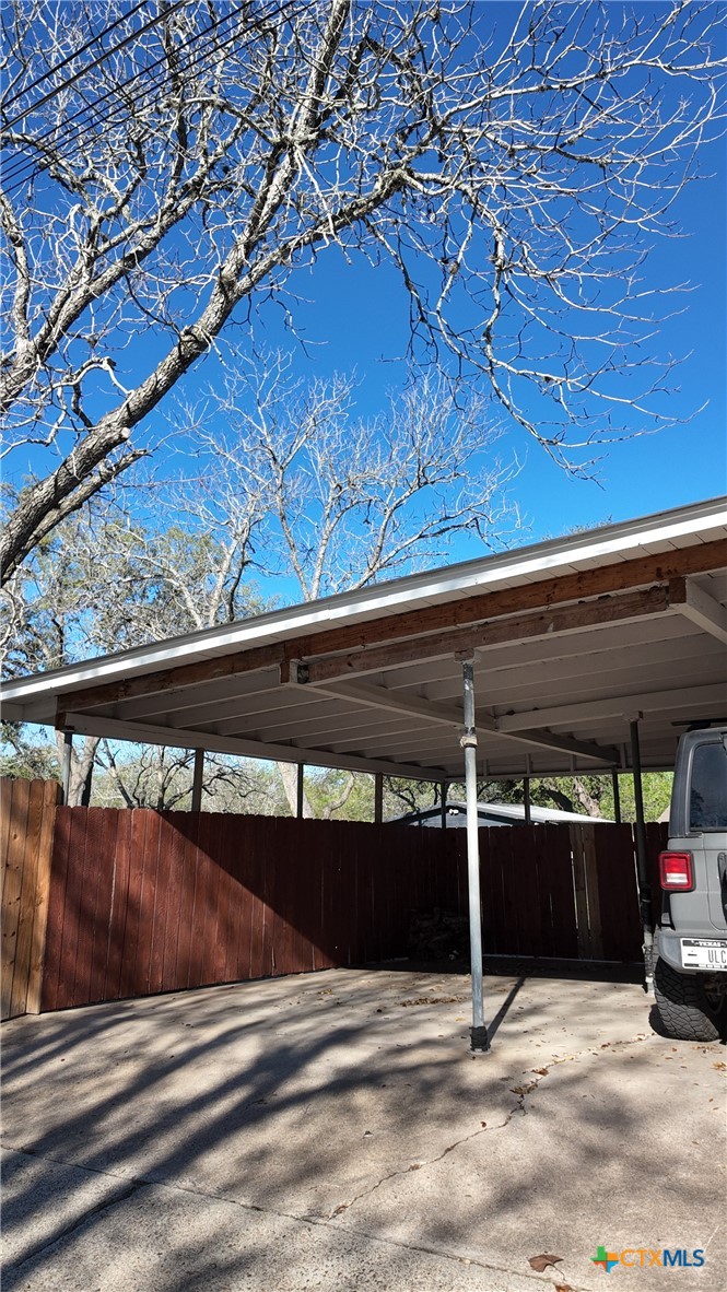 408 Walnut Street Yoakum, TX 77995 - Photo 23 of 26