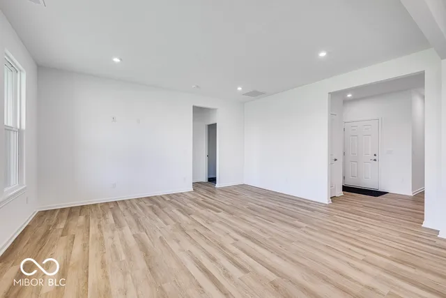 $319,999 | 2257 Aviary Lane, Danville, IN 46122