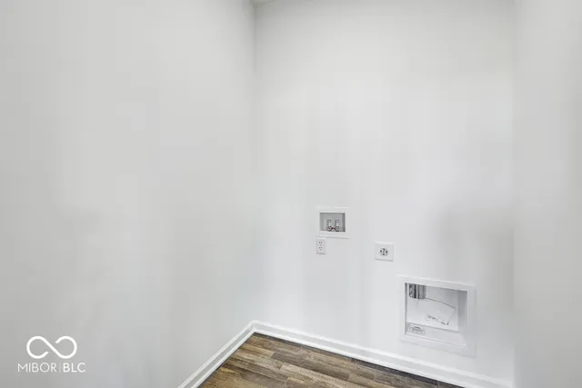 $319,999 | 2257 Aviary Lane, Danville, IN 46122