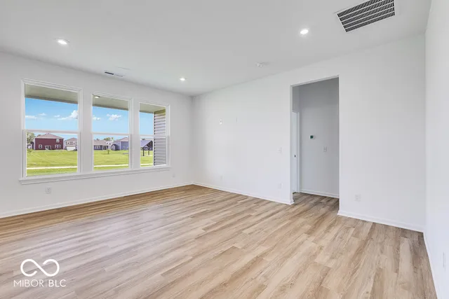 $319,999 | 2257 Aviary Lane, Danville, IN 46122