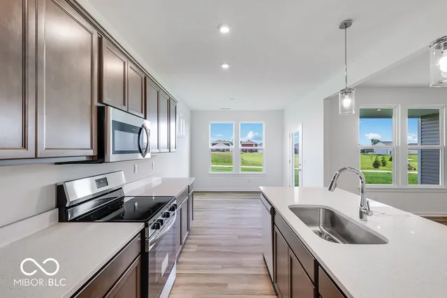 $319,999 | 2257 Aviary Lane, Danville, IN 46122