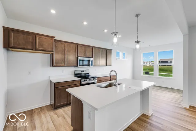 $319,999 | 2257 Aviary Lane, Danville, IN 46122