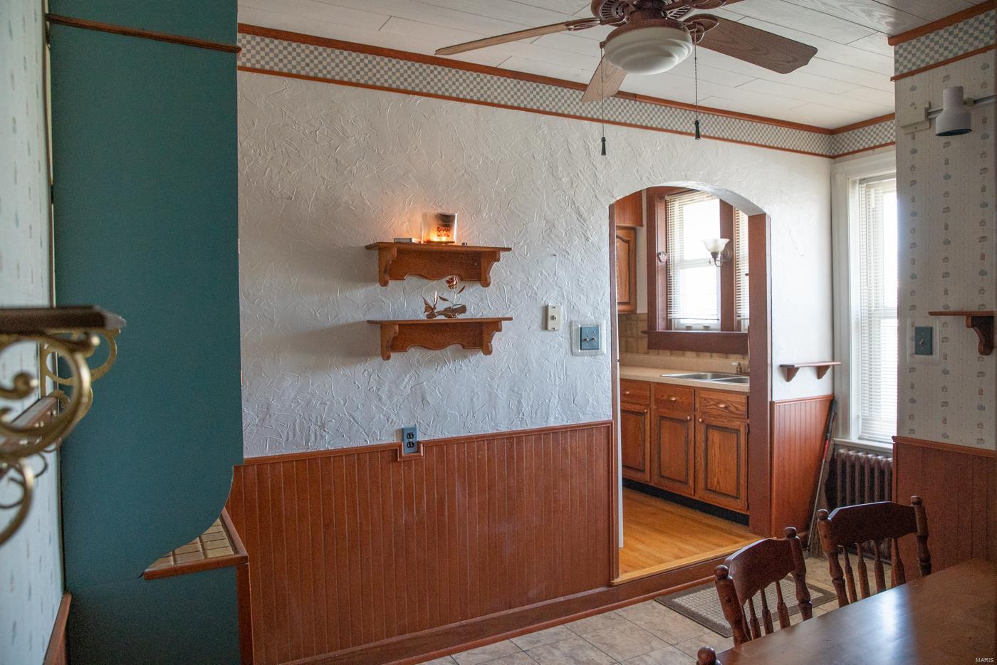 8 Kircher Place Belleville, IL 62220 - Photo 13 of 33