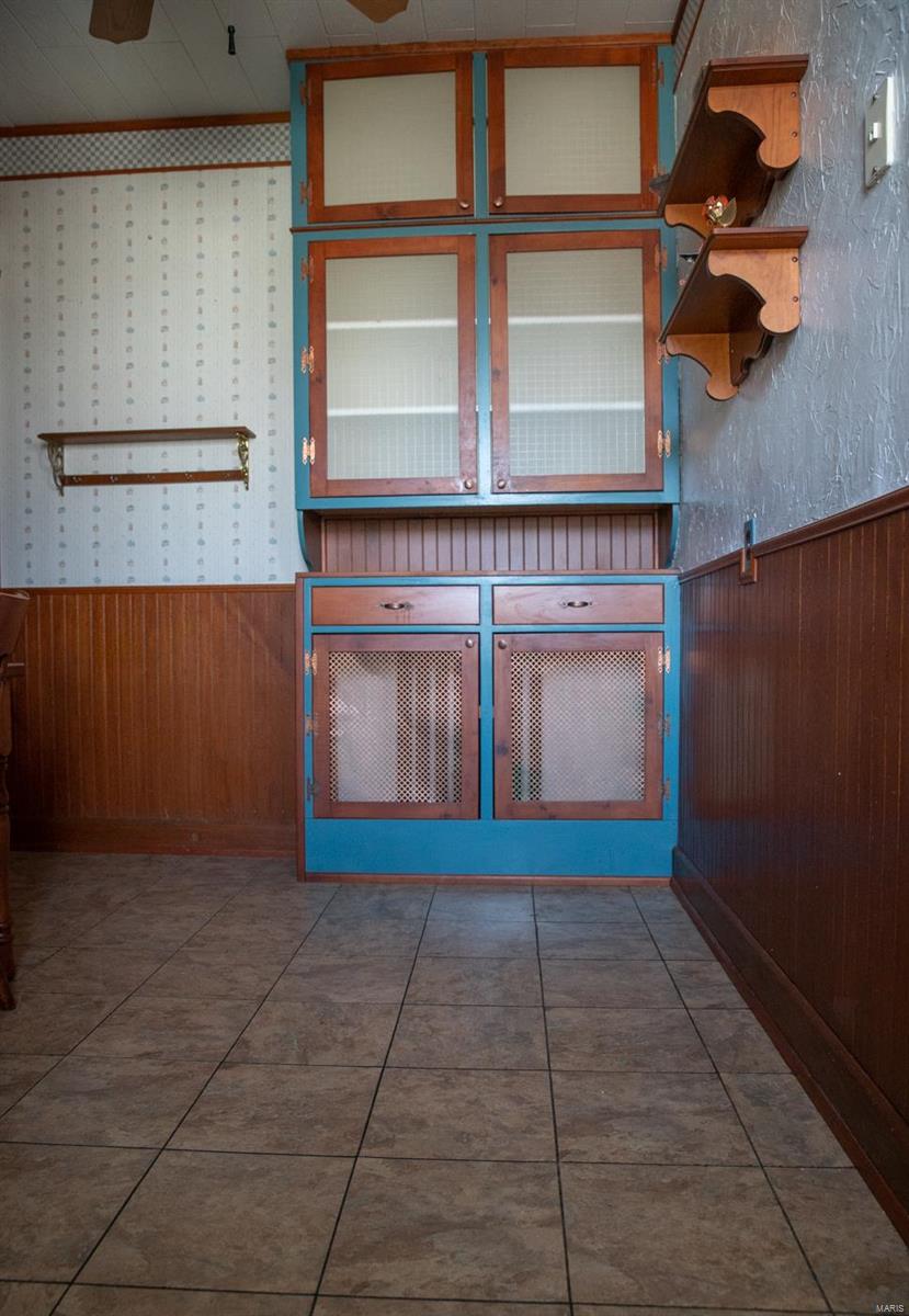 8 Kircher Place Belleville, IL 62220 - Photo 15 of 33