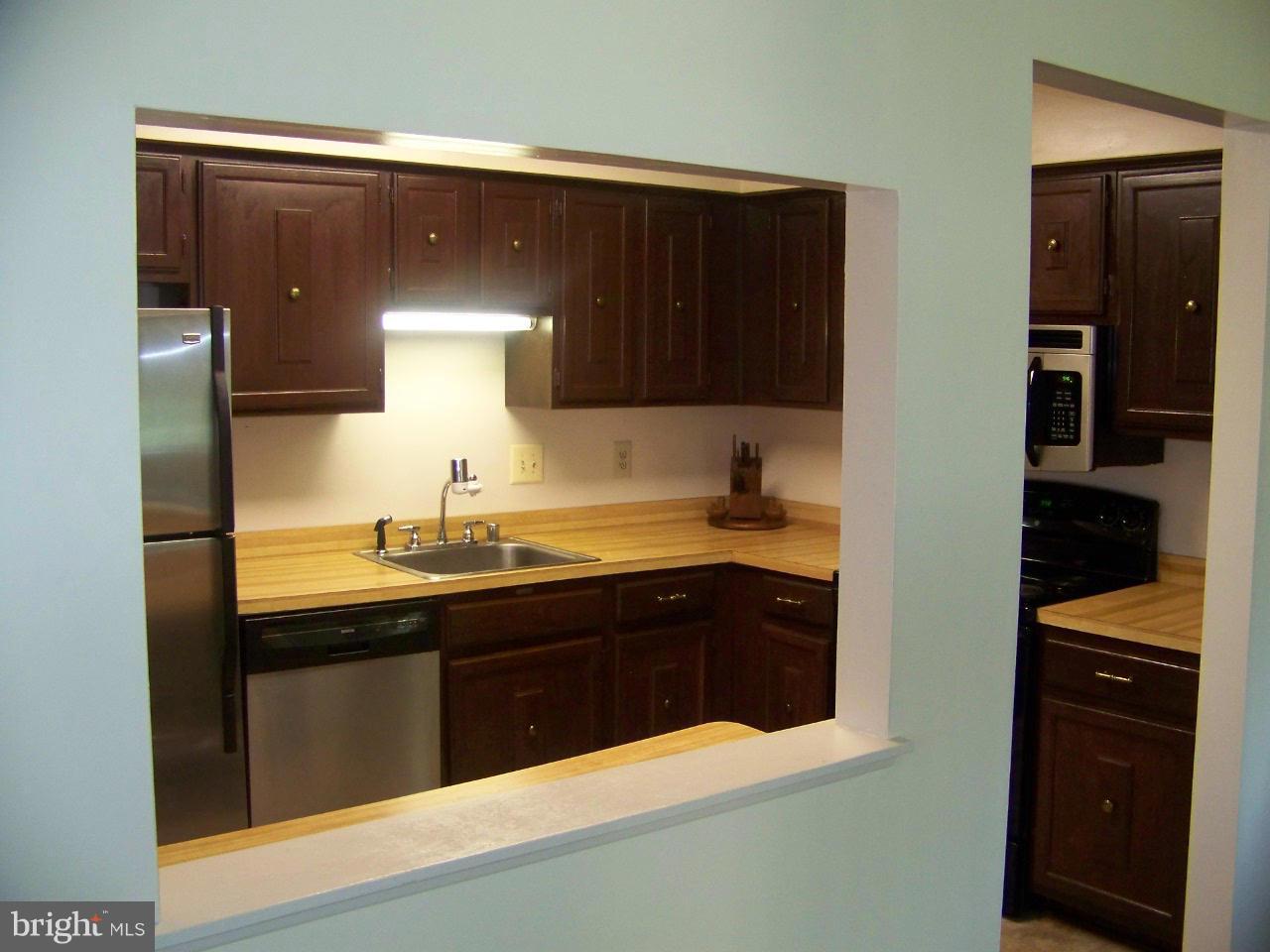 52 Ojibway Road Randallstown, MD 21133 - Photo 5 of 18 Kitchen (General)