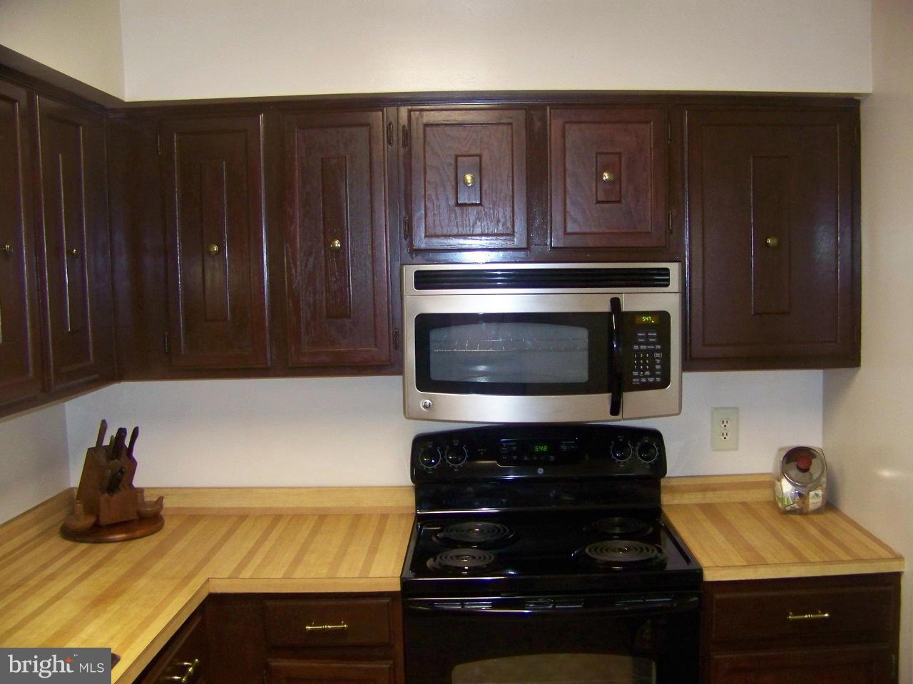52 Ojibway Road Randallstown, MD 21133 - Photo 7 of 18 Kitchen