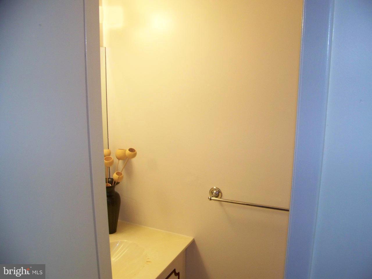 52 Ojibway Road Randallstown, MD 21133 - Photo 9 of 18 Half Bath (1st Floor)