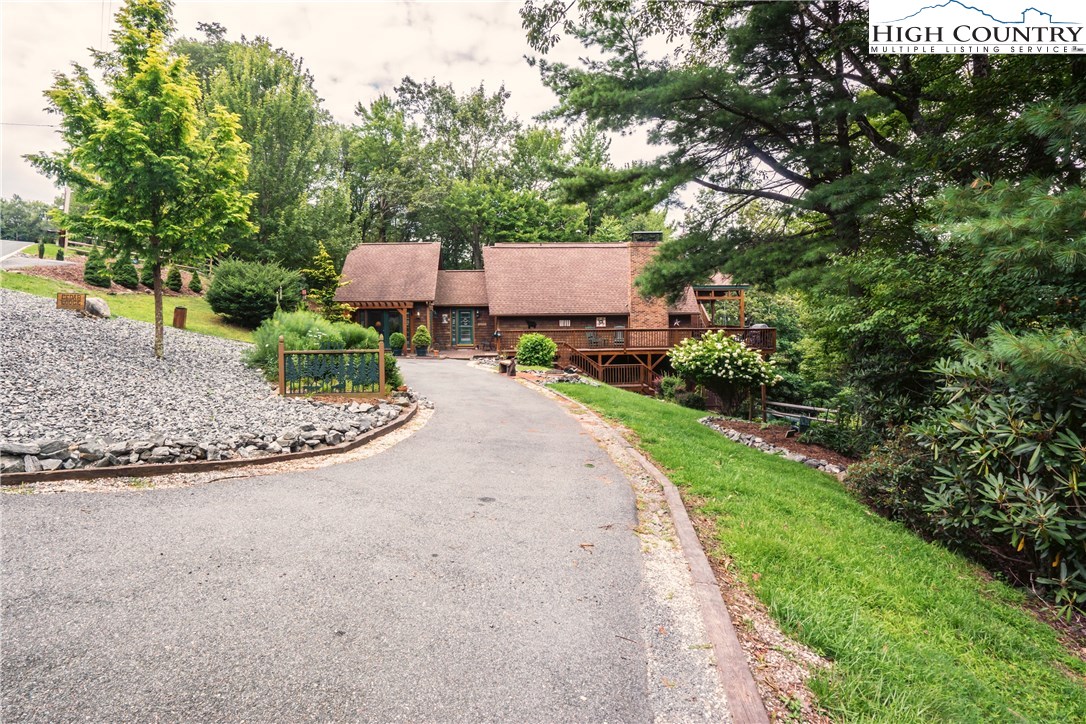1176 Old Hampton Road Boone, NC 28607 - Photo 2 of 43 Gallery Image 2