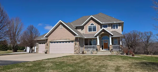 $895,000 | 33405 Oak Ridge Avenue, Redwood Falls, MN 56283