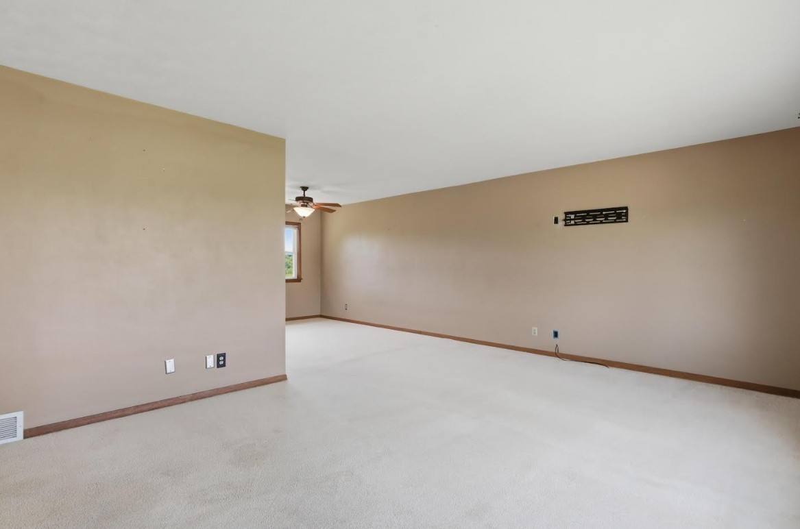 10121 Ridgewood Road Milan, IL 61264 - Photo 11 of 36