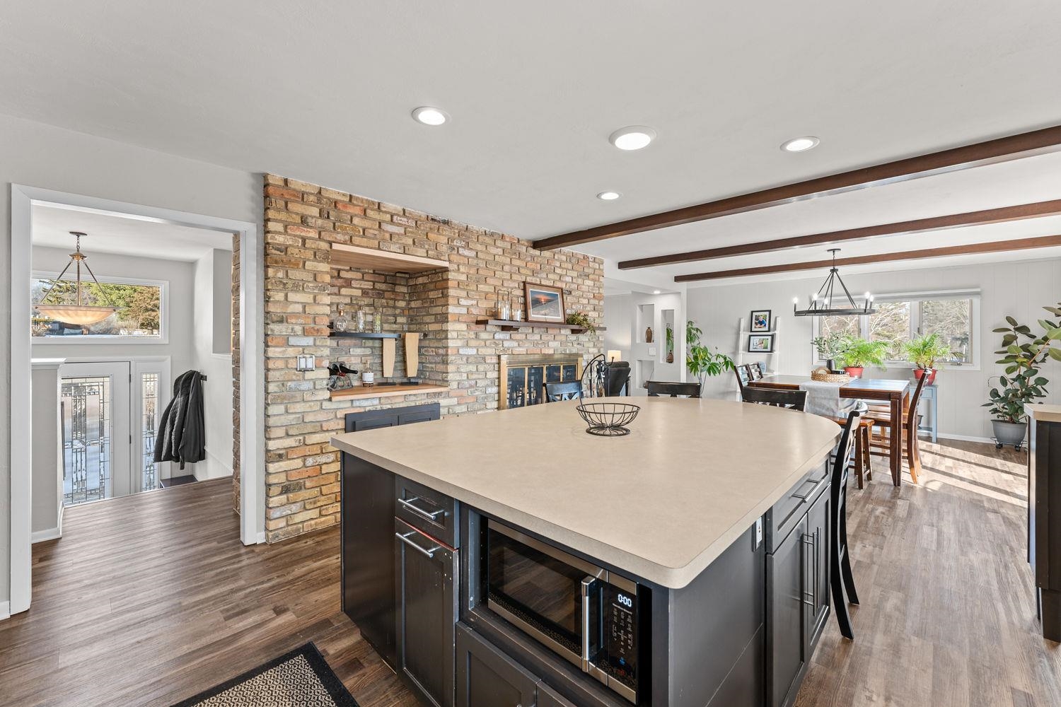 128 Monroe Street Baraboo, WI 53913 - Photo 12 of 42