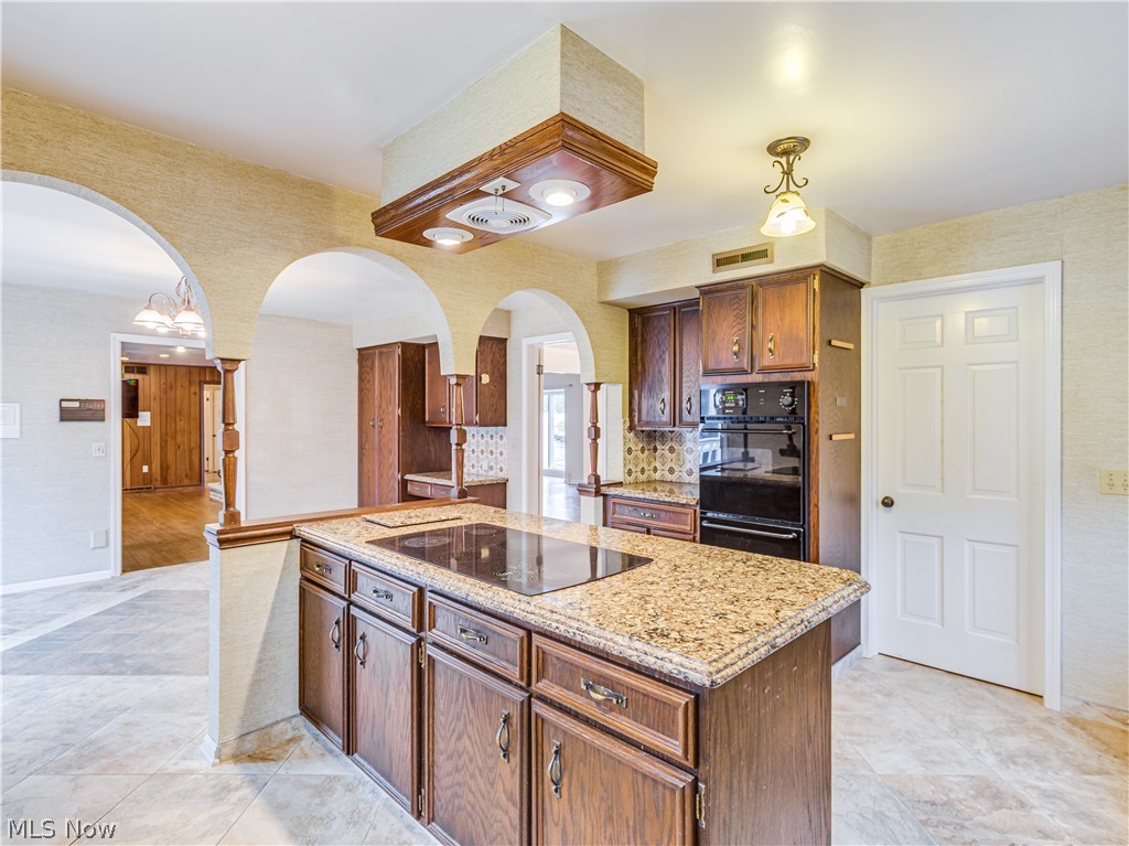 2634 Glenmont Road Northwest Canton, OH 44708 - Photo 15 of 35 Gallery Image 15