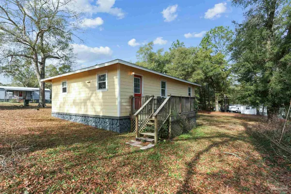 $179,000 | 6810 Myra Road, Molino, FL 32577