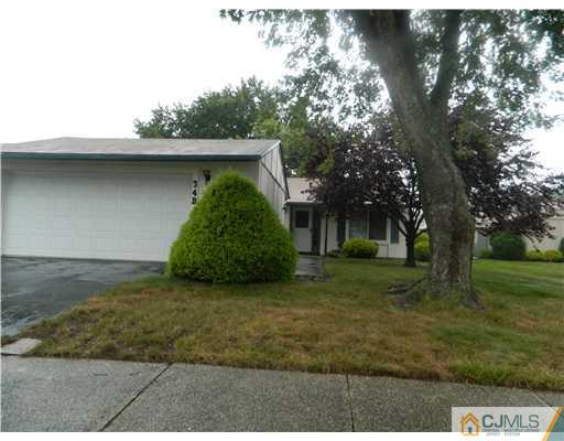 34 B Haddon Road Monroe Township, NJ 08831 - Photo 1 of 10