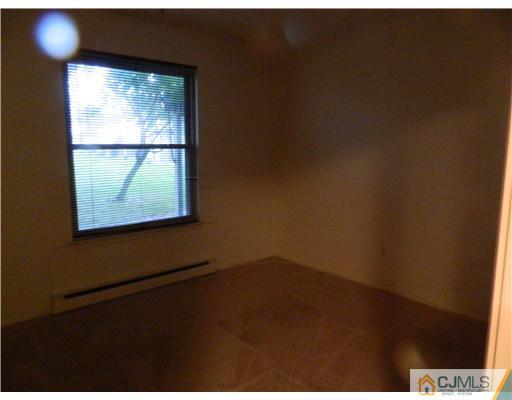34 B Haddon Road Monroe Township, NJ 08831 - Photo 8 of 10