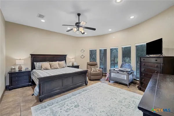 $1,850,000 | 514 Woodlake Drive, McQueeney, TX 78123